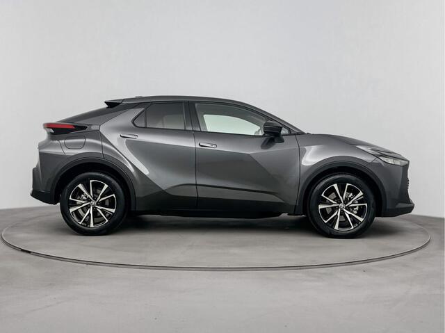 Toyota C-HR 2.0 Plug-in Hybrid 220 Dynamic | NIEUW & DIRECT LEVERBAAR | MEERDERE KLEURE OP VOORRAAD | incl. alle acties |