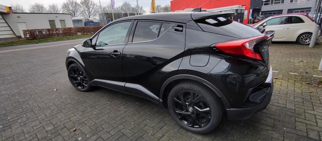 Toyota C-HR 1.8 Hybrid Executive Black Edition; Leer;Camera;JBL;Nav, Bsm; RC