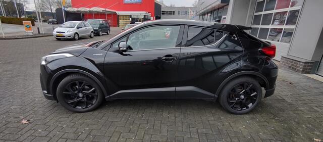 Toyota C-HR 1.8 Hybrid Executive Black Edition; Leer;Camera;JBL;Nav, Bsm; RC
