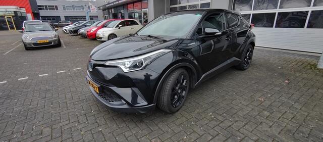 Toyota C-HR 1.8 Hybrid Executive Black Edition; Leer;Camera;JBL;Nav, Bsm; RC