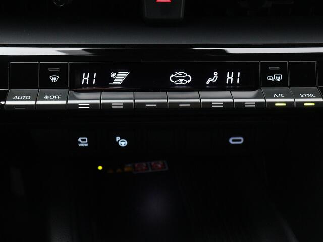 Toyota C-HR 1.8 Hybrid 140 First Edition | Navigatie | 360 Camera | Parkeer Ass. | LM velgen |