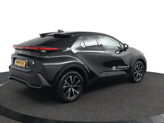 Toyota C-HR 2.0 Plug-in Hybrid 220 First Edition | stuurwiel verwarmd | navigatiesysteem full map | voorstoelen verwarmd |