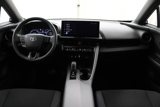 Toyota C-HR 2.0 Plug-in Hybrid 220 First Edition | stuurwiel verwarmd | navigatiesysteem full map | voorstoelen verwarmd |