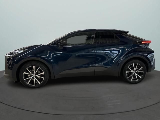 Toyota C-HR 1.8 Hybrid 140 First Edition Navigatie / 360 Camera / Climate Control / Cruise Control Adaptief / All-Season