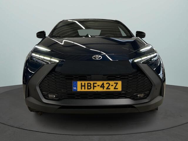 Toyota C-HR 1.8 Hybrid 140 First Edition Navigatie / 360 Camera / Climate Control / Cruise Control Adaptief / All-Season