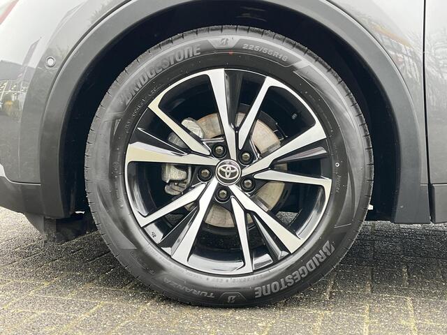 Toyota C-HR 1.8 Hybrid 140 First Edition | Navigatie | Camera's rondom | Electrische achterklep | Parkeersensoren |