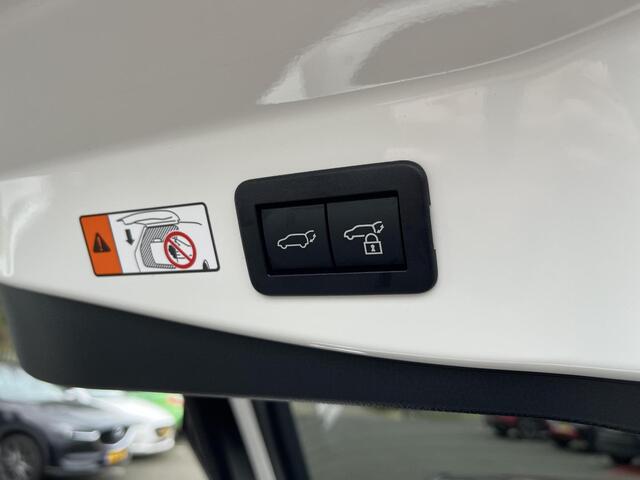 Toyota C-HR 2.0 Hybrid 200 First Edition | Navigatie | Apple CarPlay/Android auto | 360 graden camera