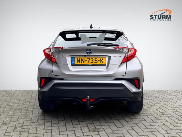 Toyota C-HR 1.8 Hybrid Bi-Tone | Trekhaak | Navigatie | Camera | Stoelverwarming | Adapt. Cruise Control | Two-Tone Lakkleur | Rijklaarprijs!
