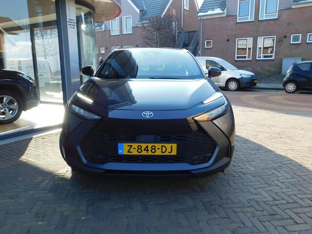 Toyota C-HR 1.8 Hybrid 140 Active | BSM | Navigatie |