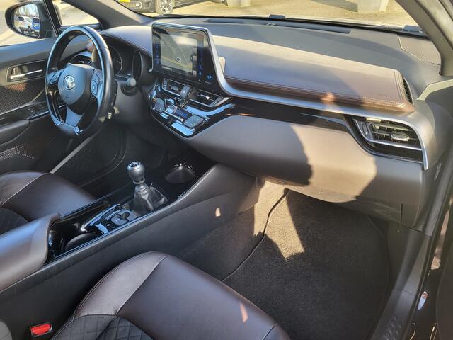 Toyota C-HR 1.2 Executive, Rijklaar met beurt & garantie!