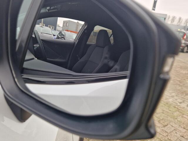 Toyota C-HR 1.8 Hybrid 140 First Edition