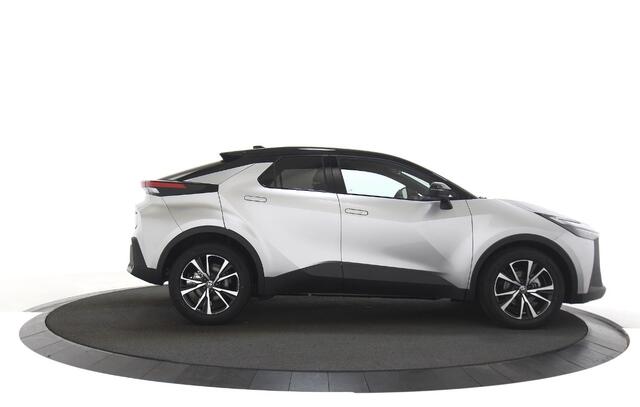 Toyota C-HR 1.8 Hybrid 140 First Edition Cruise control adaptief / Keyless start / Navigatiesysteem