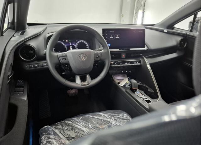 Toyota C-HR 1.8 Hybrid 140 First Edition Navigatiesysteem / Cruise control adaptief / Stuurverwarming