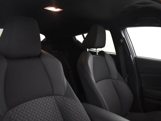 Toyota C-HR 1.8 Hybrid Bi Tone | Stuur & Stoelverwarming | PDC V + A |