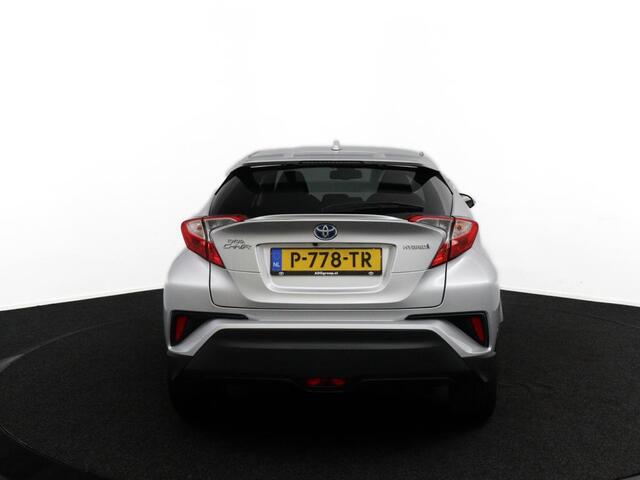 Toyota C-HR 1.8 Hybrid Executive | Kunstlederen/ Stof bekleding | Navigatie | Parkeersensoren Rondom | Stoelverwarming |