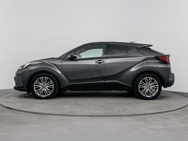 Toyota C-HR 2.0 Hybrid Executive | JBL | Navigatie | Camera | LM velgen | Cruise Control Adaptief | Stoelverwarming | Parkeer Ass. |