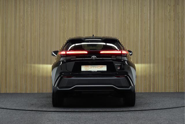 Toyota C-HR 2.0 Plug-in Hybrid 220 GR SPORT Première Edition | ¤ 7.000,- Demo Voordeel | 20 inch Velgen | Head-up Display | Adaptive-cruise | Dodehoekdetectie | 360 Graden Camera