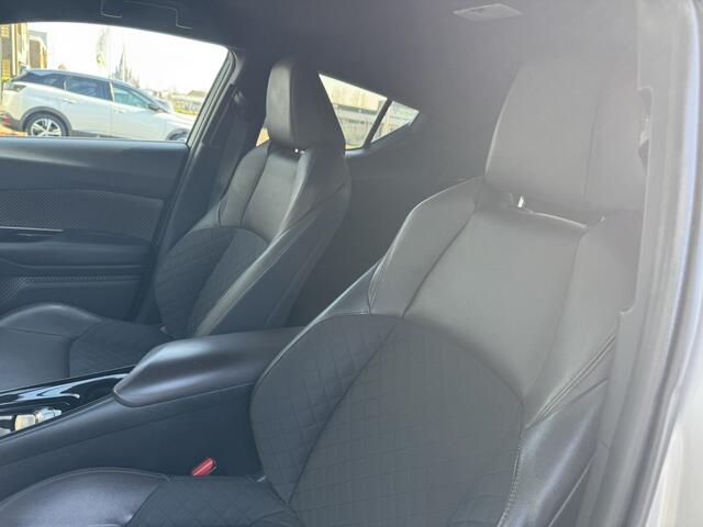 Toyota C-HR 1.8 Hybrid Executive*Navigatie*ACC*Camera*JBL*