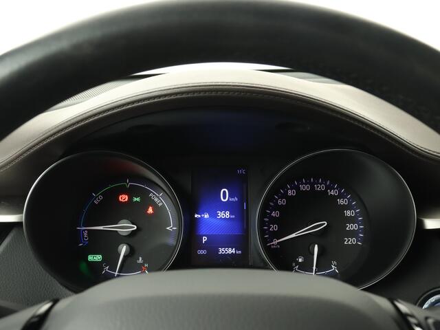 Toyota C-HR 1.8 Hybrid Executive Automaat | Navigatie | Camera | Climate Control | Parkeer Ass. | Stoelverwarming | LM velgen | Cruise Control Adaptief |
