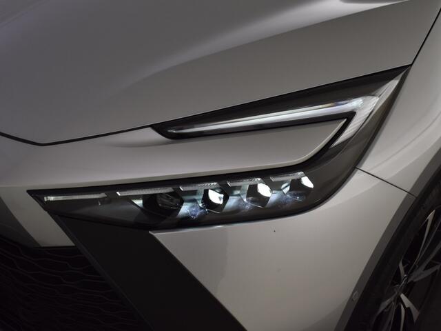 Toyota C-HR 1.8 Hybrid 140 First Edtion | Parkeersensoren V+A | BLS | Electr