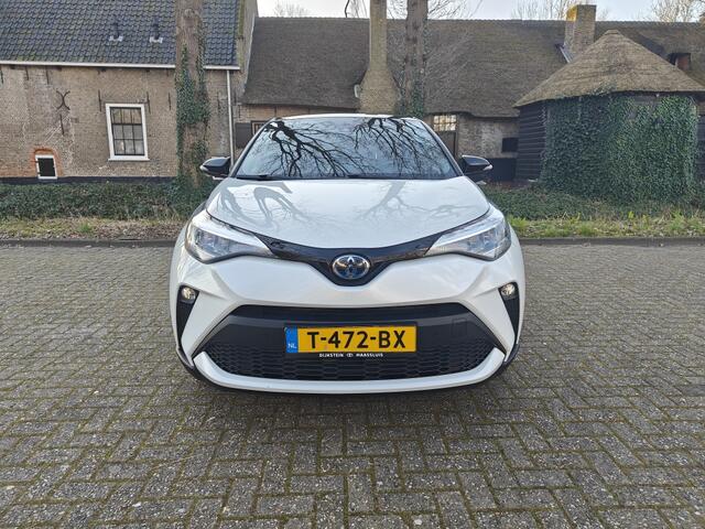 Toyota C-HR 2.0 Hybrid Bi-Tone
