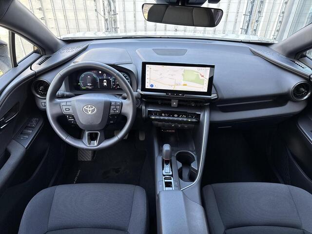 Toyota C-HR 2.0 Hybrid 200 Dynamic **DODEHOEK DETECTIE/ STOEL EN STUURWIELVERWARMING/ ADAPTIEF CRUISE CONTROL**