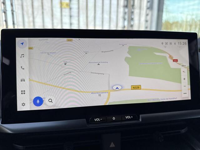 Toyota C-HR 2.0 Hybrid 200 Dynamic **DODEHOEK DETECTIE/ STOEL EN STUURWIELVERWARMING/ ADAPTIEF CRUISE CONTROL**