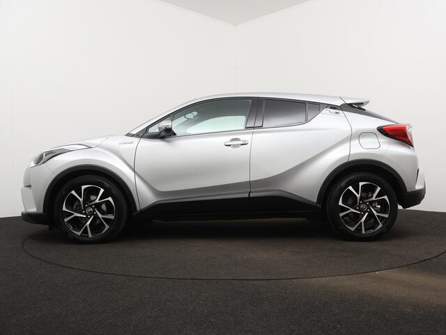 Toyota C-HR 1.8 Hybrid Business Intro Limited | Navigatie | Camera | Climate Control | Stoelverwarming | Cruise Control Adaptief | LM velgen |