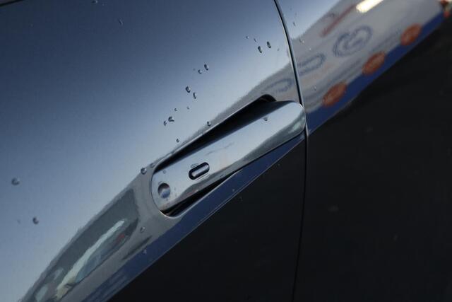Toyota C-HR 1.8 Hybrid 140 First Edition