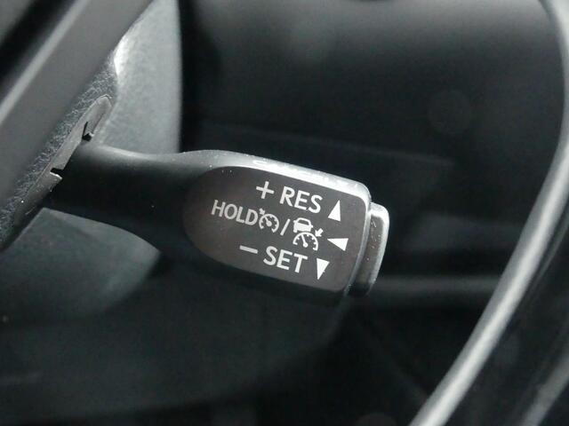 Toyota C-HR 1.8 Hybrid Dynamic | Navigatie | Camera | Parkeersensor