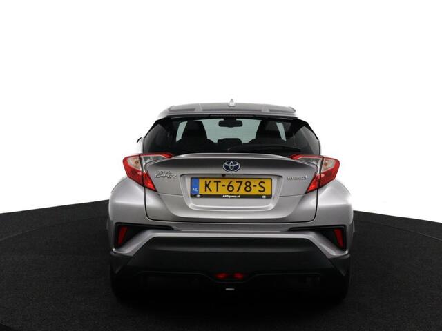 Toyota C-HR 1.8 Hybrid Dynamic | Trekhaak | Navigatie | DAB | Keyless Entry | Dealer Onderhouden |
