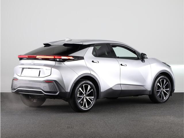 Toyota C-HR 1.8 Hybrid 140 Dynamic *DEMO* | Dodehoek Ass. | Parkeercamera | Adaptive Cruise Control |
