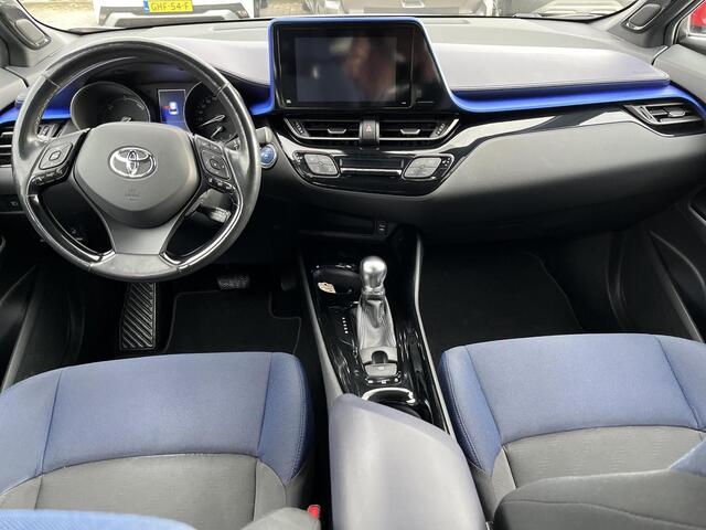 Toyota C-HR 1.8 Hybrid Bi-Tone Plus | All-in prijs | Automaat | Apple/ Android auto