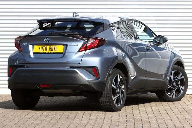 Toyota C-HR 1.8 Hybrid Dynamic Carplay / Navi