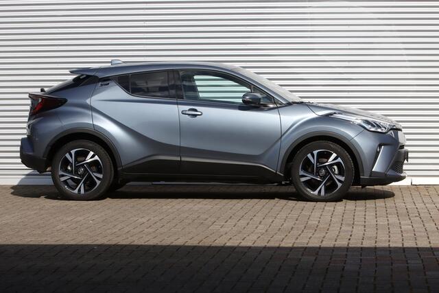 Toyota C-HR 1.8 Hybrid Dynamic Carplay / Navi