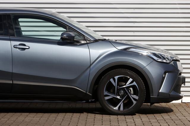Toyota C-HR 1.8 Hybrid Dynamic Carplay / Navi