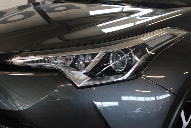 Toyota C-HR 1.8 Hybrid Dynamic | Incl. 12 maanden garantie | Dealeronderhouden | Stoelverwarming | Climate control | Cruise control | Lane assist | Parkeercamera | Navigatie |
