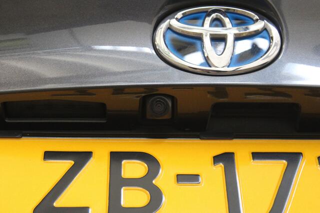 Toyota C-HR 1.8 Hybrid Dynamic | Incl. 12 maanden garantie | Dealeronderhouden | Stoelverwarming | Climate control | Cruise control | Lane assist | Parkeercamera | Navigatie |