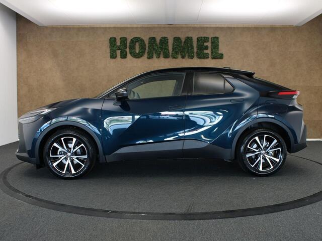 Toyota C-HR 1.8 Hybrid 140 Dynamic - ORIGINEEL NEDERLANDSE AUTO - ELEKTRISCHE ACHTERKLEP - DODEHOEKDETECTIE - VOORSTOELEN VERWARMD - STUURWIEL VERWARMD - NAVIGATIESYSTEEM FULL-MAP - 18 INCH LICHTMETALEN VELGEN - ADAPTIEVE CRUISE CONTROL - KEYLESS ENTRY/START