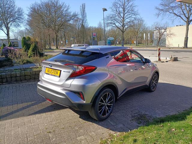 Toyota C-HR 1.8 Hybrid, Navi, Cruise, Climate, Team D