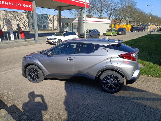 Toyota C-HR 1.8 Hybrid, Navi, Cruise, Climate, Team D