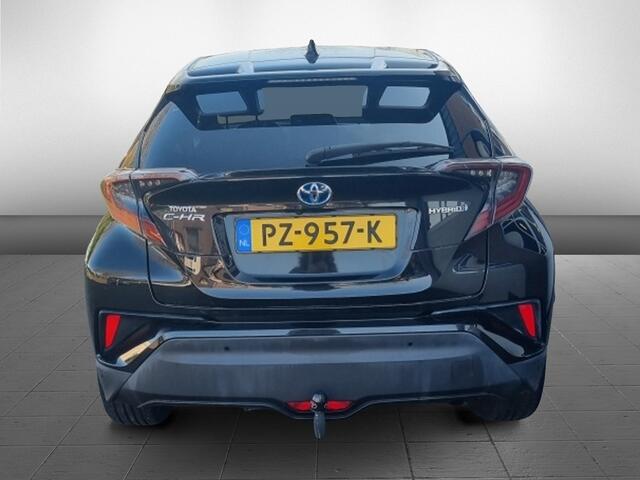 Toyota C-HR 1.8 Hybrid Executive leer digitaal instrumenten paneel