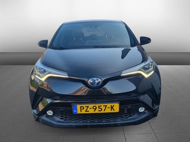 Toyota C-HR 1.8 Hybrid Executive leer digitaal instrumenten paneel