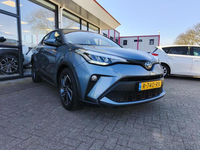Toyota C-HR 2.0 Hybrid Dynamic 184 PK | Sideskirts | All-Season | Clima | Cruise | Navi | Camera