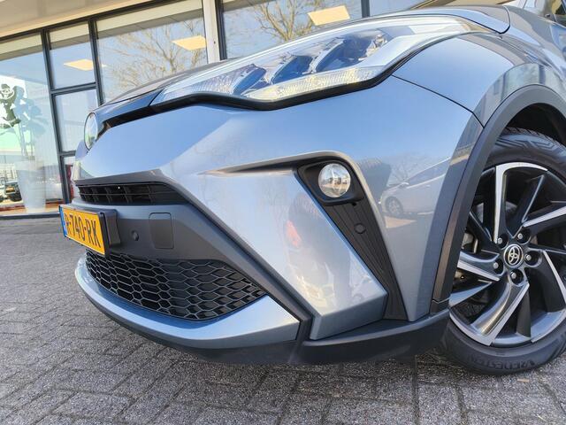 Toyota C-HR 2.0 Hybrid Dynamic 184 PK | Sideskirts | All-Season | Clima | Cruise | Navi | Camera