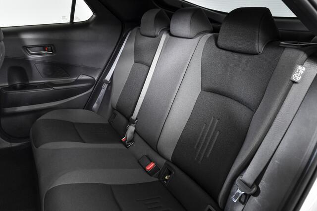 Toyota C-HR 2.0 Hybrid 200 PK Dynamic | Dig. Cockpit | Adapt. Cruise | Stoel-+Stuurverw. | PDC | Camera | NAV + App. Connect | ECC | LM 18" | 4737