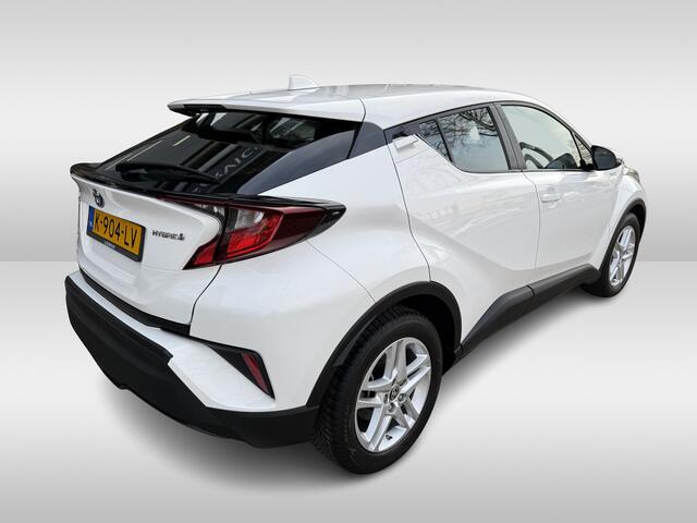 Toyota C-HR 1.8 Hybrid Active | lichtmetalen velgen | cruise control |