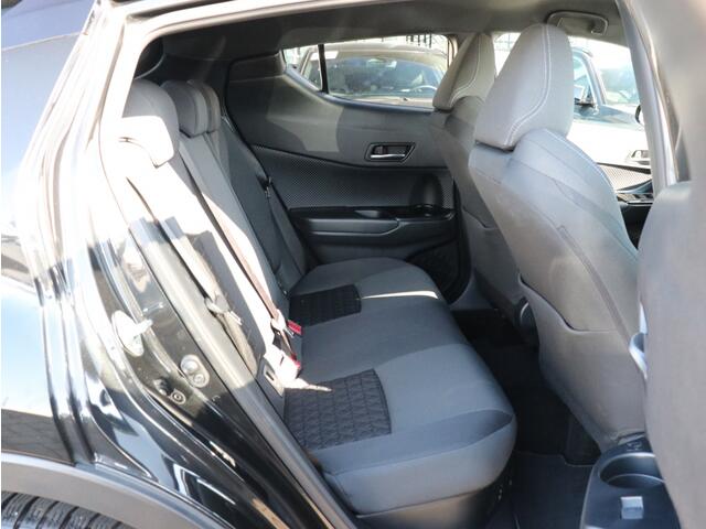 Toyota C-HR 2.0 Hybrid Dynamic I Camera I Keyless I Dodehoekdetectie
