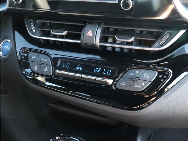 Toyota C-HR 2.0 Hybrid Dynamic I Camera I Keyless I Dodehoekdetectie