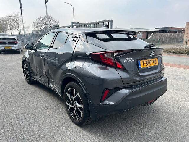 Toyota C-HR 1.8 Hybrid Business Plus